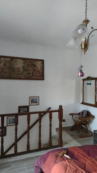 Vila Casa In Antico Borgo Medievale A Tarano Ri, Via Giacomo Leopardi, 15 Exteriér fotografie
