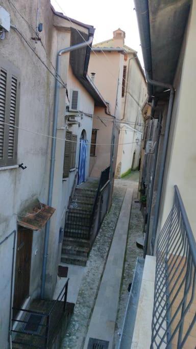 Vila Casa In Antico Borgo Medievale A Tarano Ri, Via Giacomo Leopardi, 15 Exteriér fotografie
