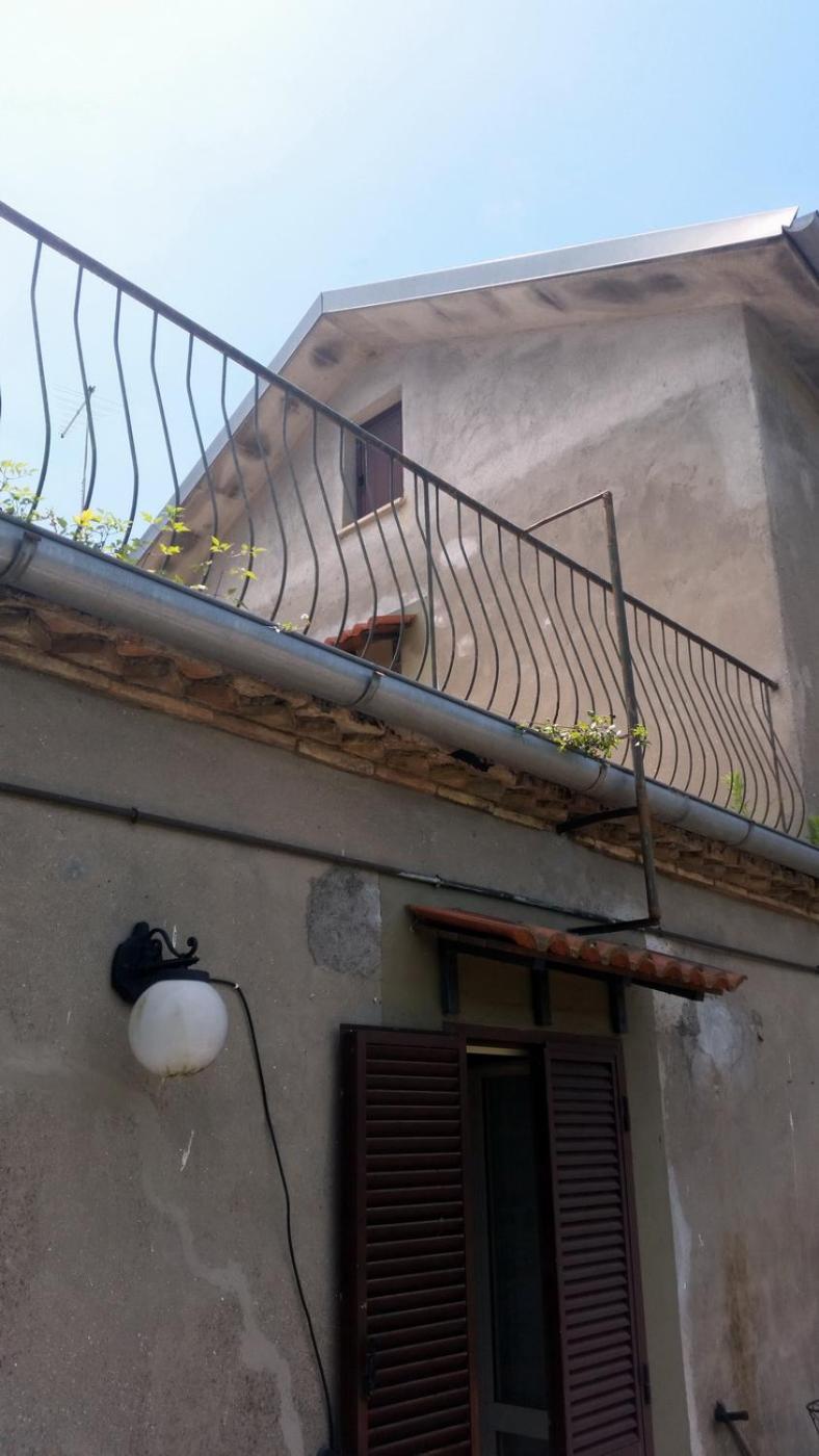 Vila Casa In Antico Borgo Medievale A Tarano Ri, Via Giacomo Leopardi, 15 Exteriér fotografie