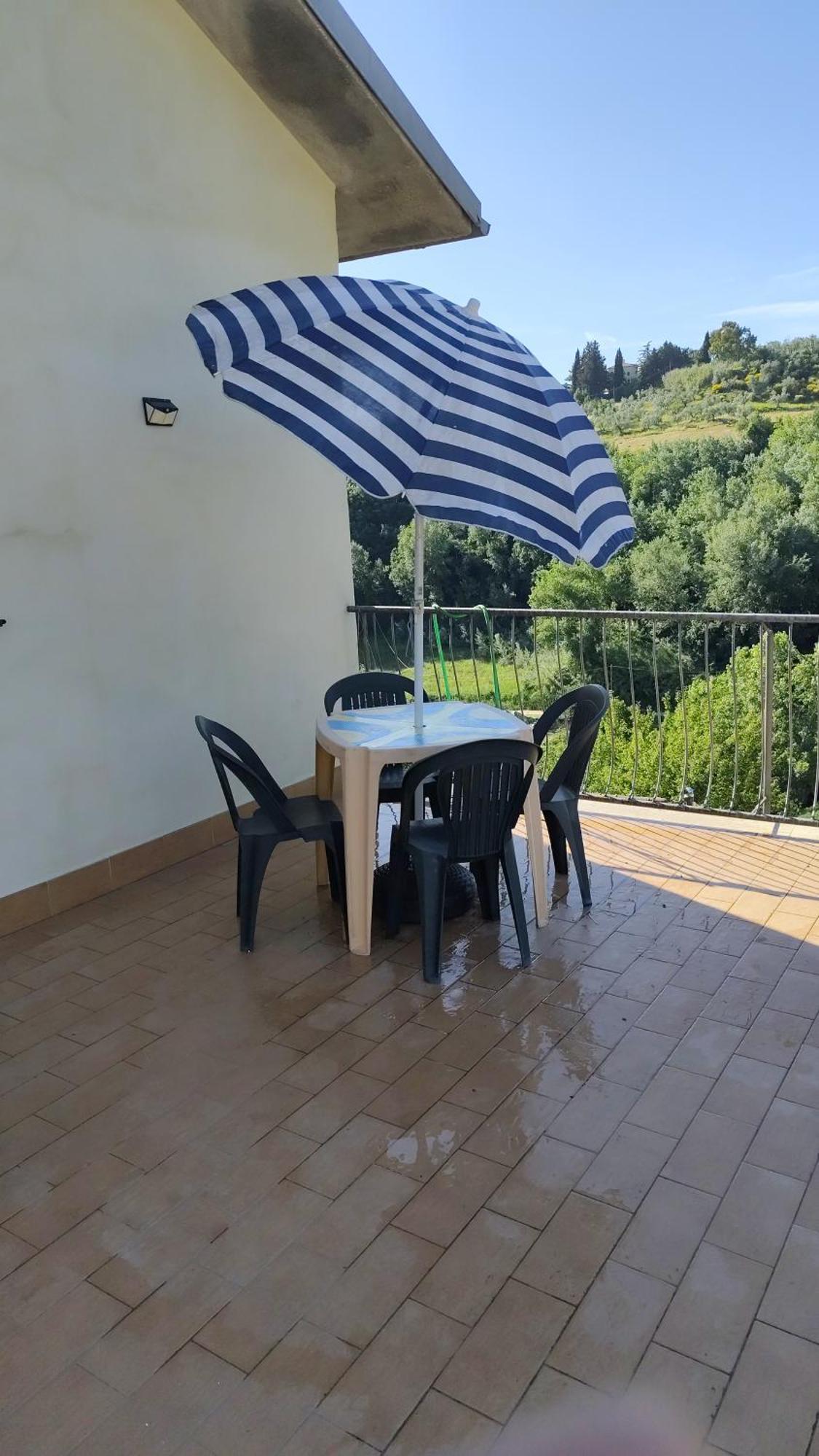 Vila Casa In Antico Borgo Medievale A Tarano Ri, Via Giacomo Leopardi, 15 Exteriér fotografie